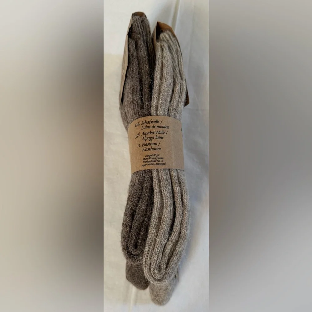 Alpaca Wool Socks | Set Of 2 - Picture 3 of 3